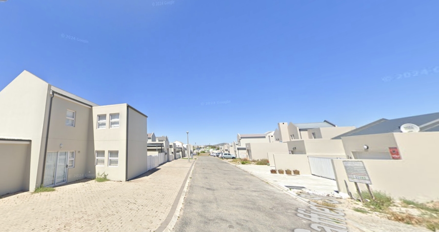 3 Bedroom Property for Sale in Villa Diamante Western Cape